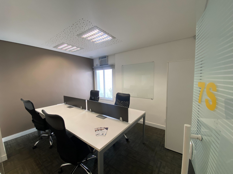 Foto da sala Escritório privativo para 4 posições em Vila Mariana, São Paulo (1/5)