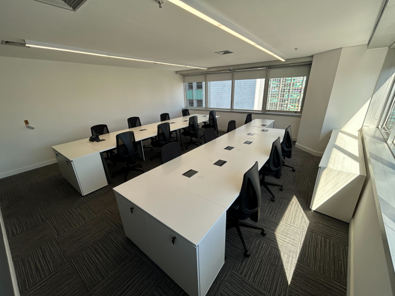 Foto da sala Escritório privativo para 15 posições em Centro, Rio de Janeiro (2/5)