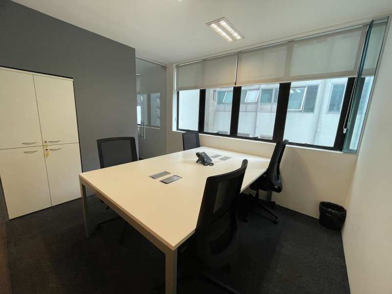 Foto de la sala Oficina privada para 4 puestos en Jardim Paulista, São Paulo (2/5)