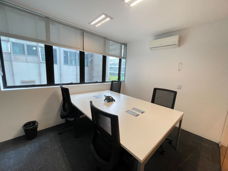 Foto de la sala Oficina privada para 4 puestos en Jardim Paulista, São Paulo (3/5)