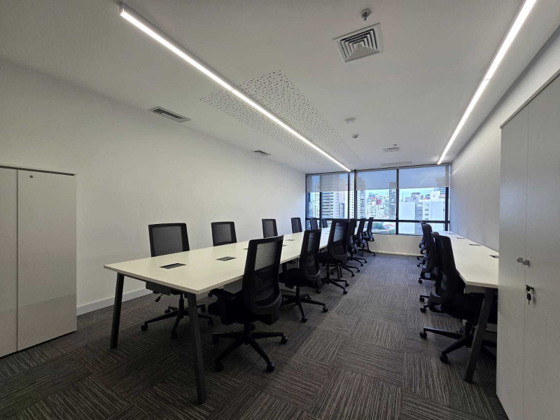 Foto da sala Escritório privativo para 17 posições em Pinheiros, São Paulo (2/5)