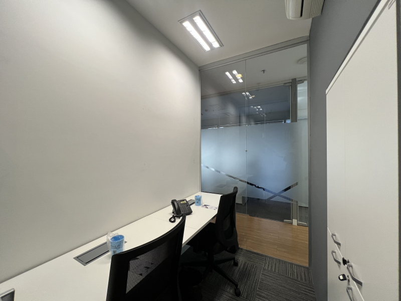 Sala 406 sem janela foto 3