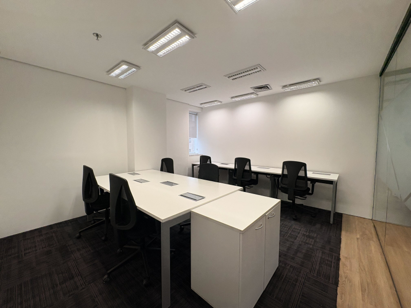 Sala 96 com janela foto 4