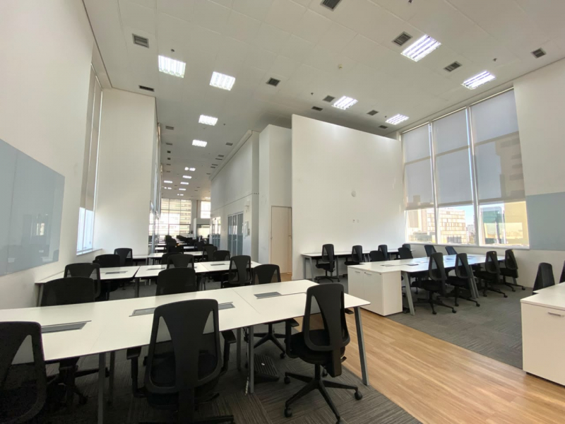 Sala 1301 com janela foto 5